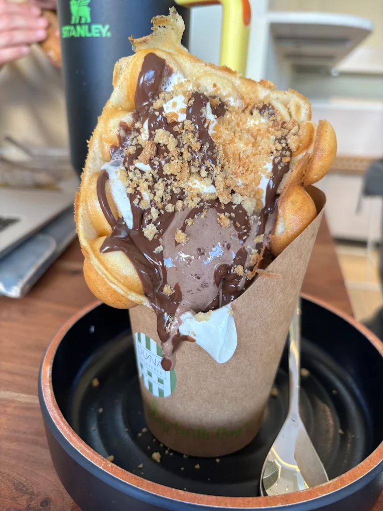 Berlina rellena de helado artesano Duna